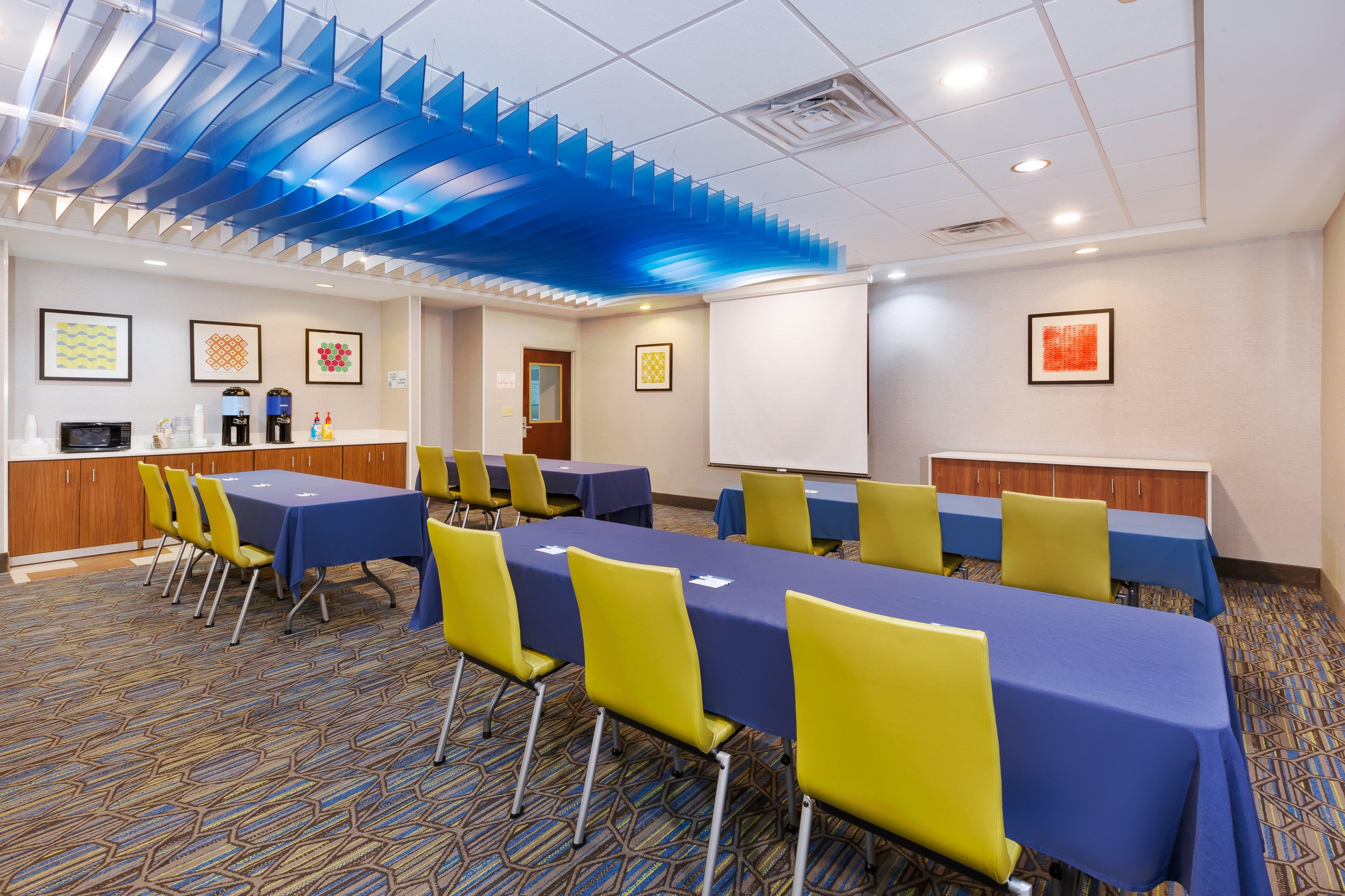 Holiday Inn Express Hotel & Suites Cleveland-Richfield By Ihg Brecksville Buitenkant foto