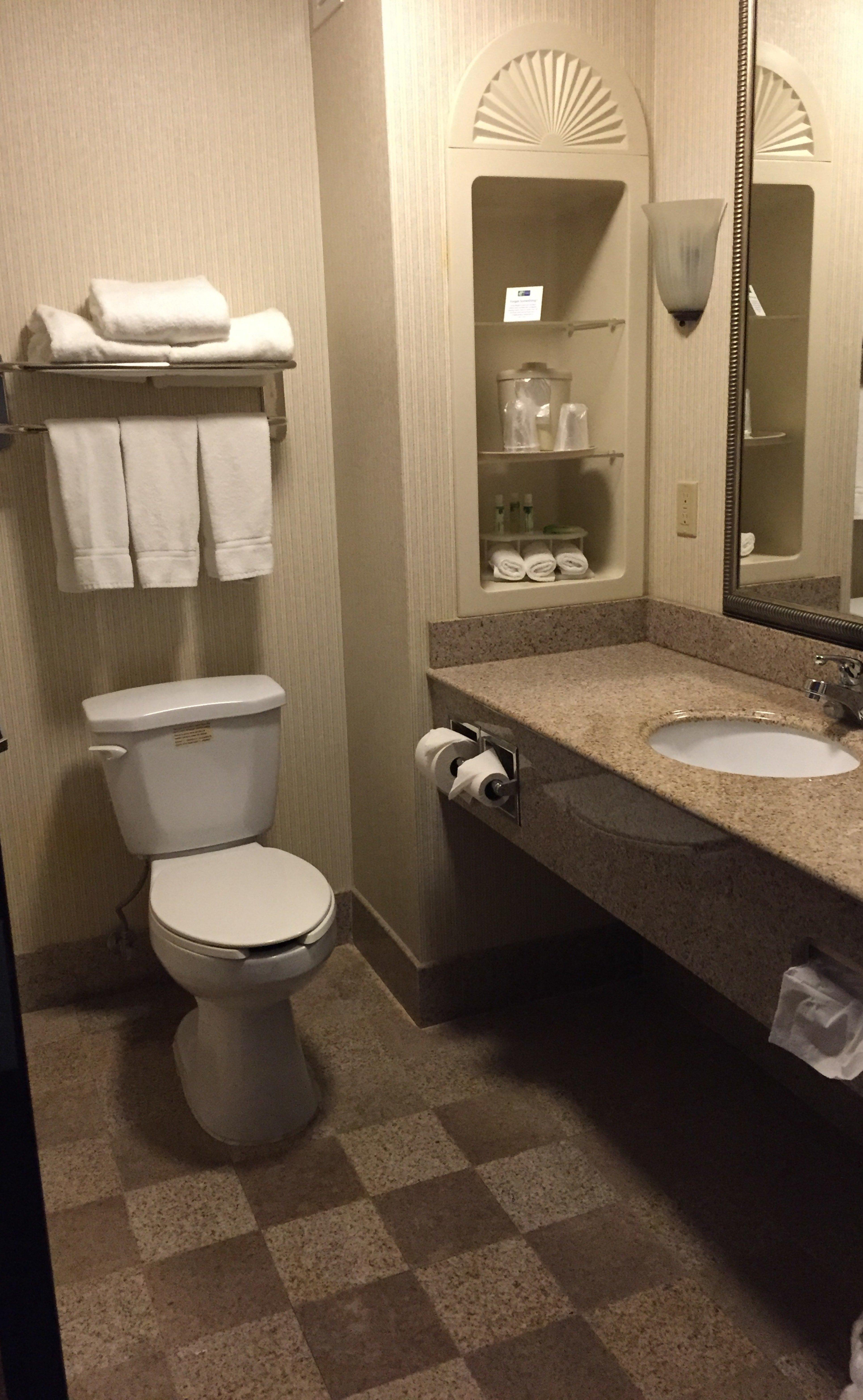 Holiday Inn Express Hotel & Suites Cleveland-Richfield By Ihg Brecksville Buitenkant foto